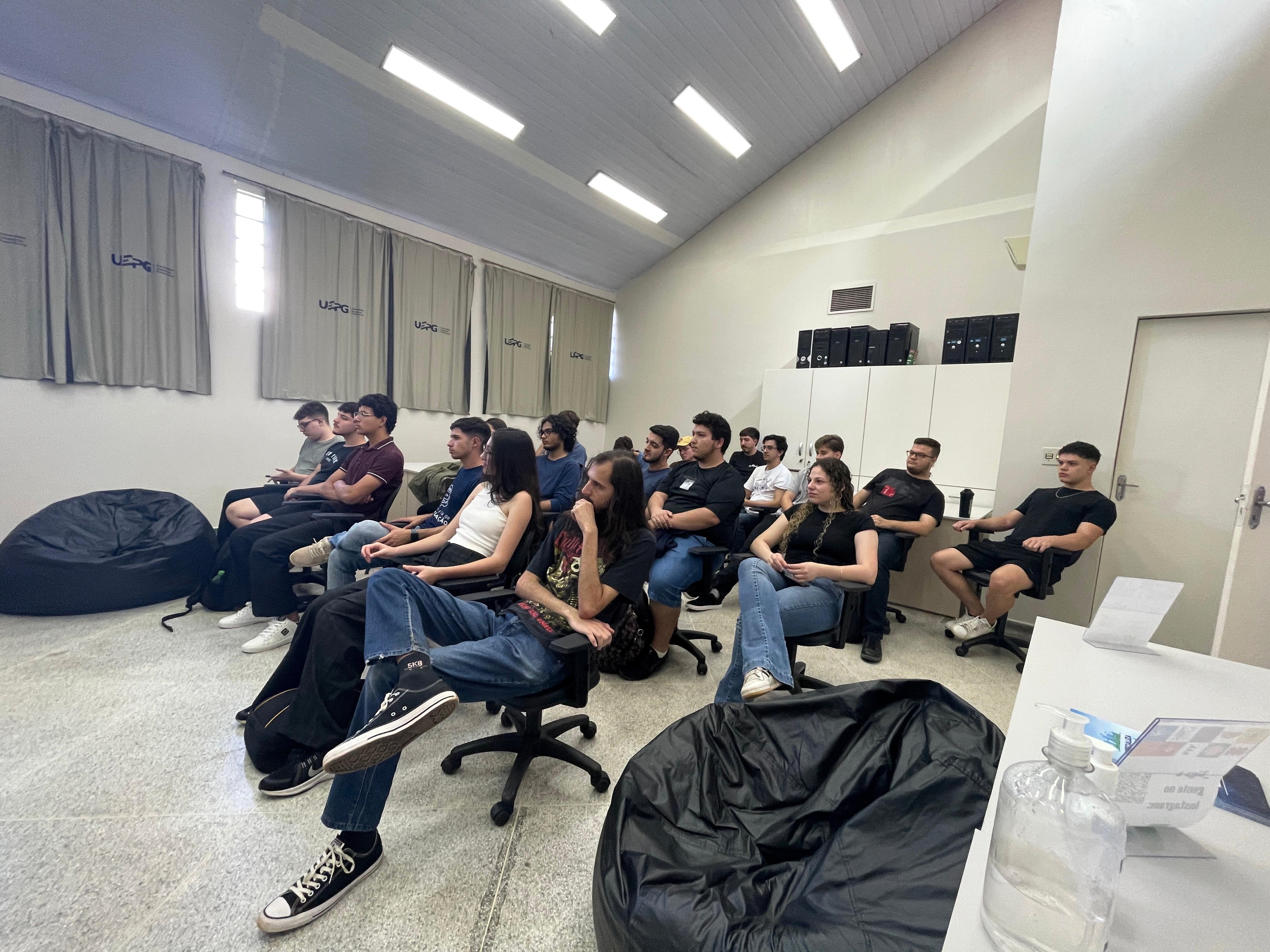 Virtwell promove desafio técnico em processo seletivo de estágio