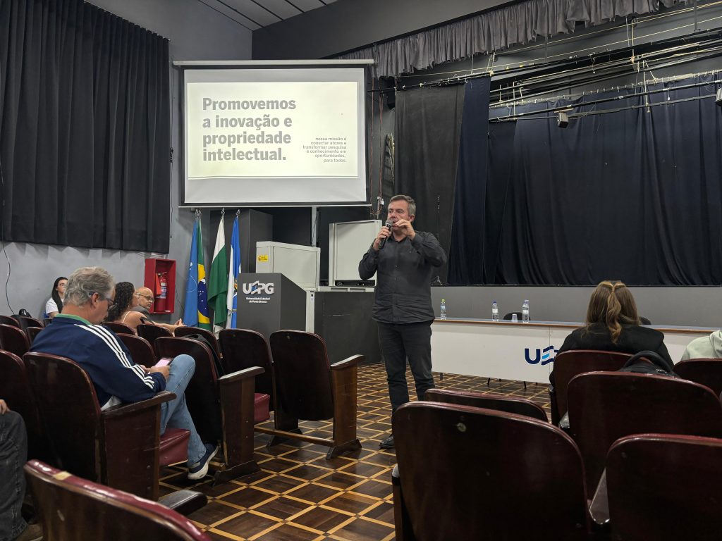 Cerca de 250 acadêmicos da UEPG participaram das ações de sensibilização e prospecção da Agipi
