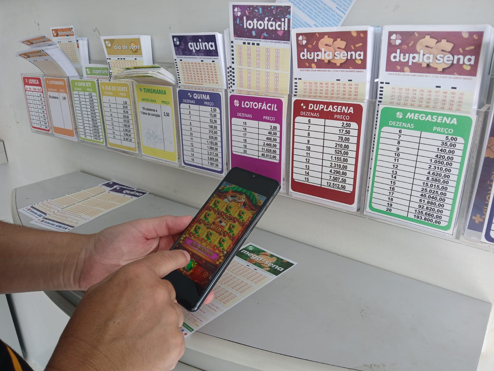 Jogadores enfrentam riscos maiores com apostas online