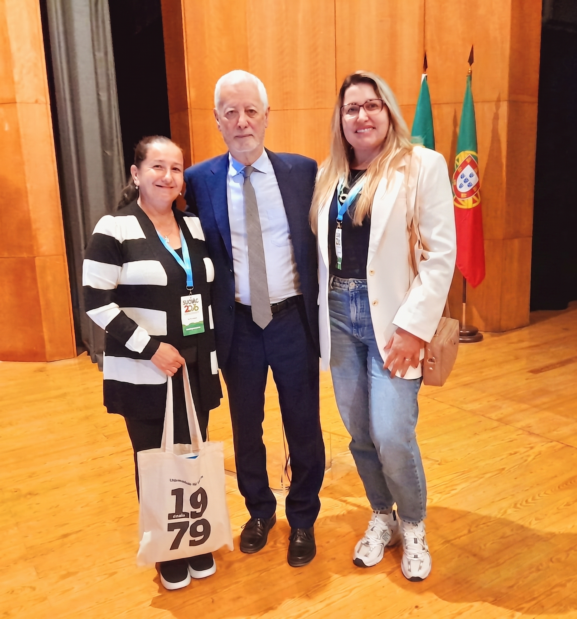 PROFEI/UEPG cruzando o Atlântico – Parabéns Profª. Lucia Maria de Lima Padilha e egressa Mestre Joelma Aparecida Krepel