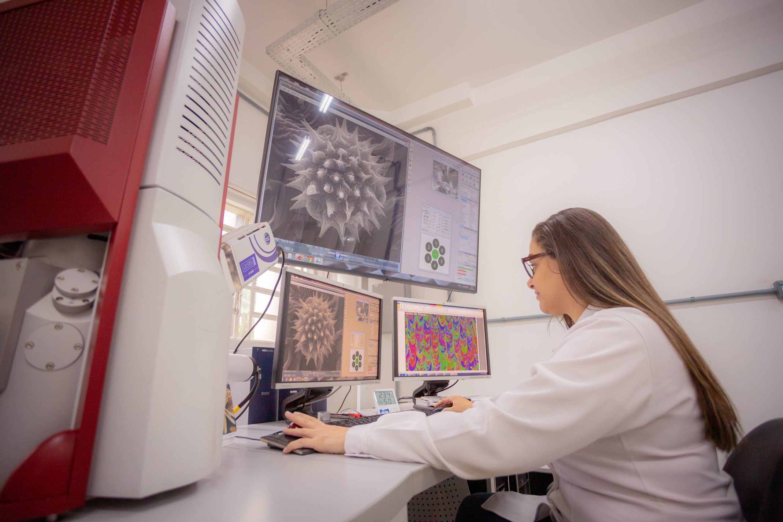 Conheça o Complexo de Laboratórios Multiusuários da UEPG